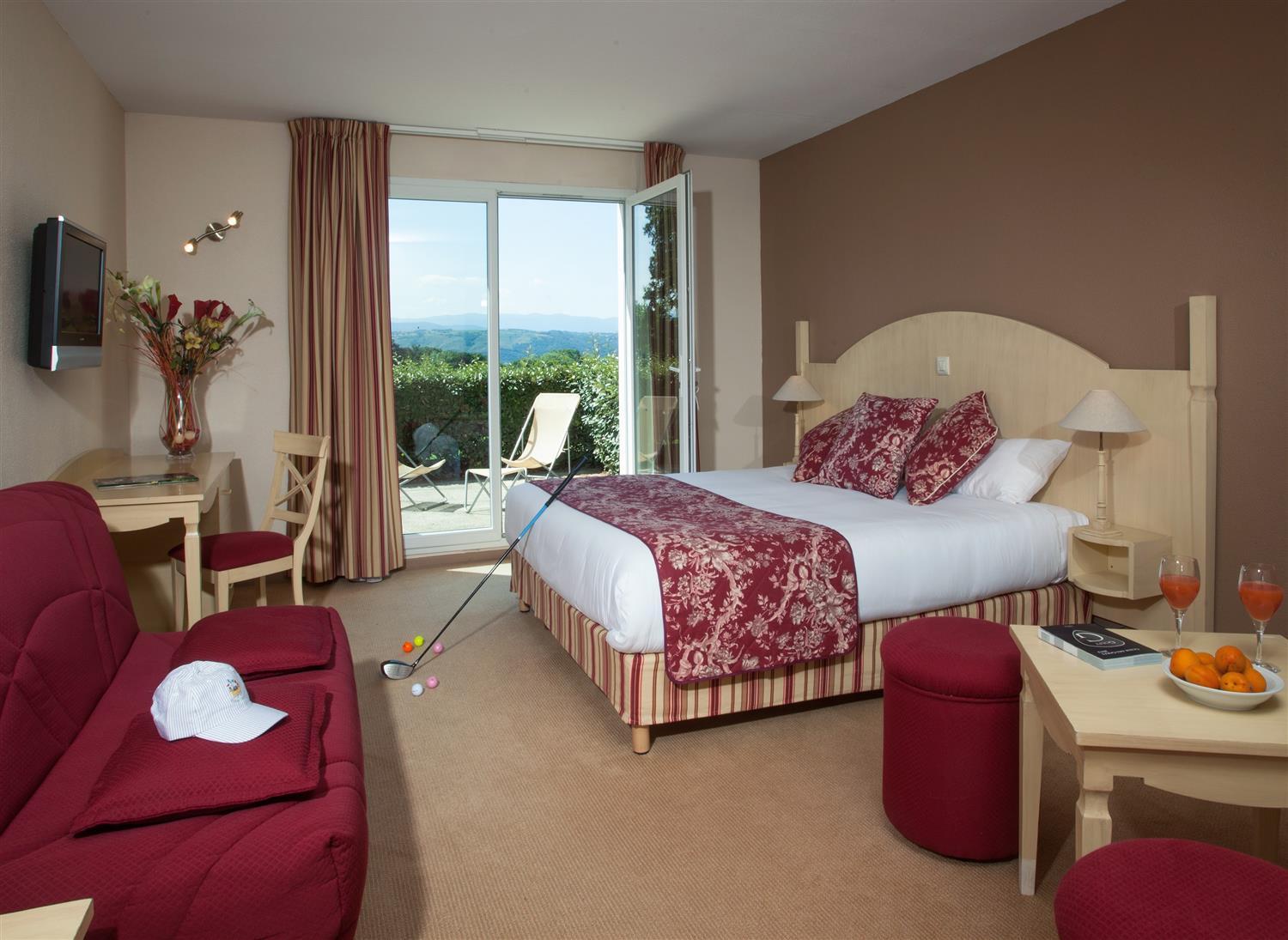 Best Western Golf D'Albon Exterior photo