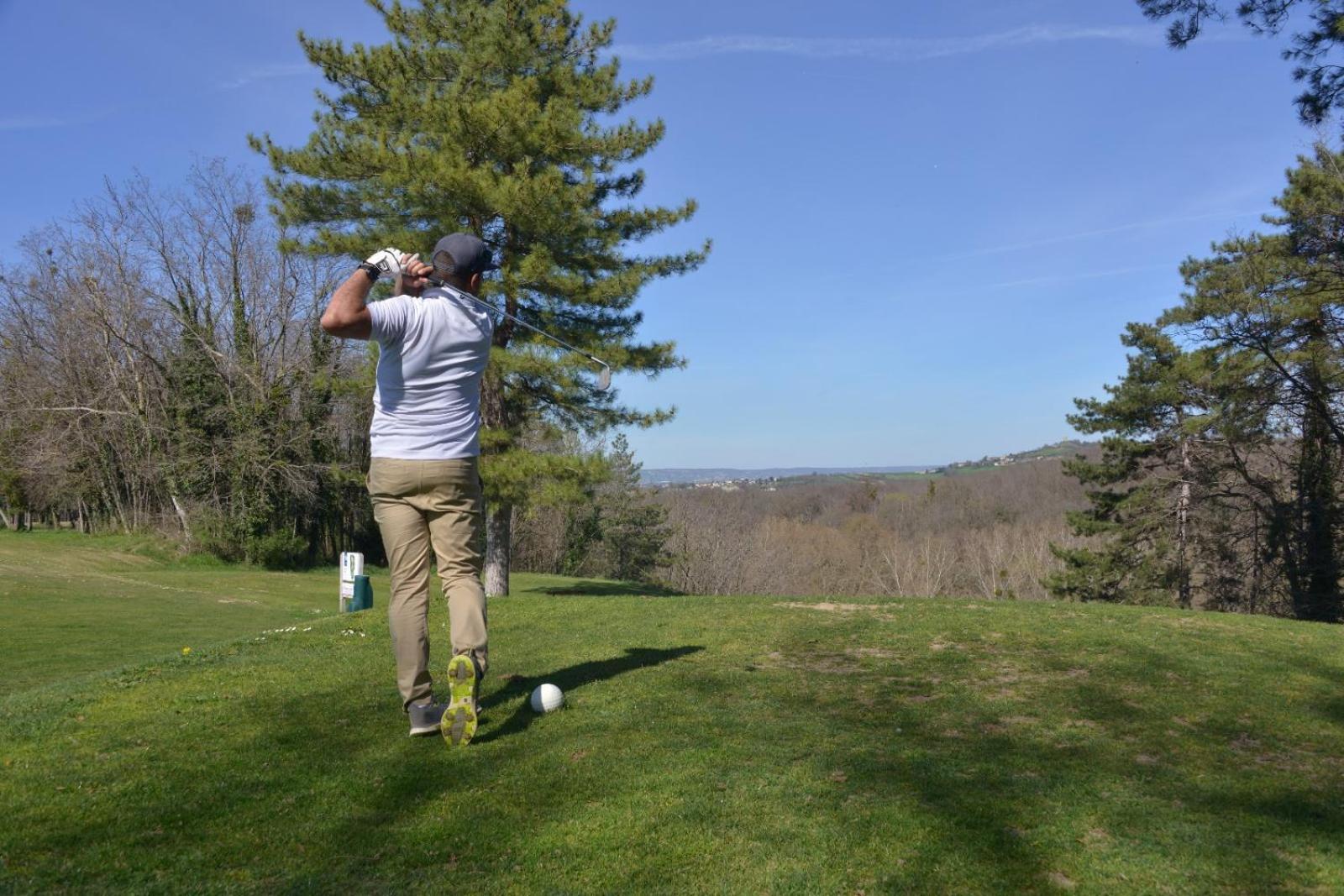 Best Western Golf D'Albon Exterior photo