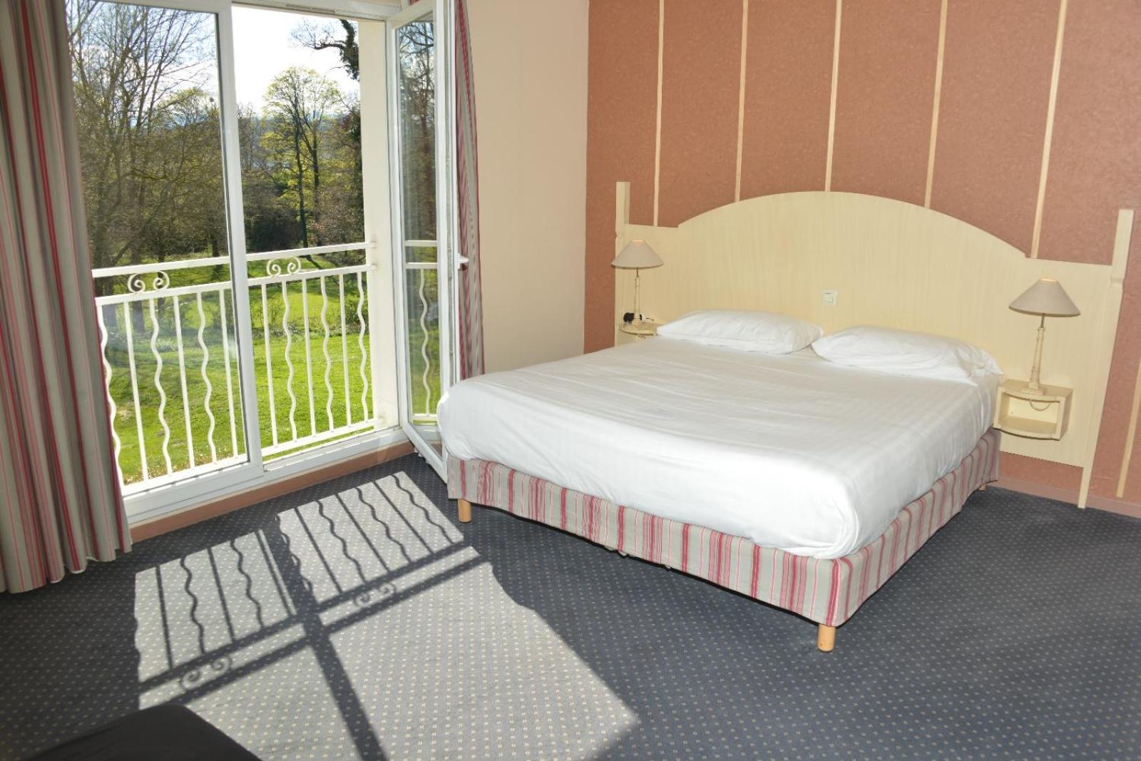 Best Western Golf D'Albon Exterior photo