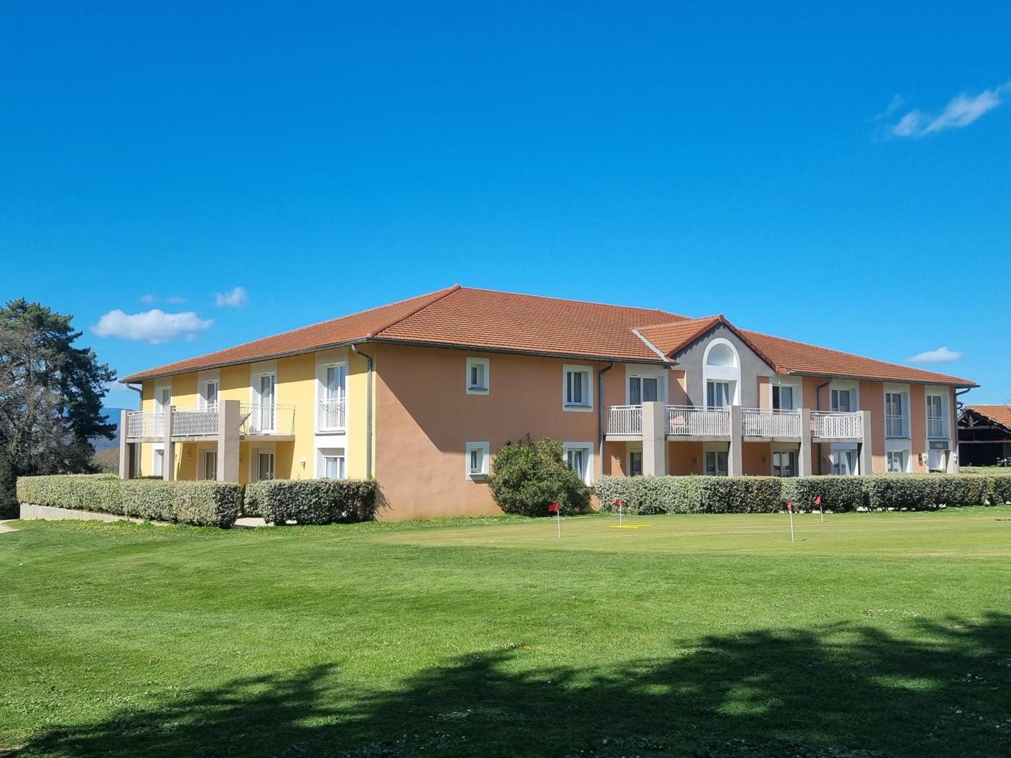 Best Western Golf D'Albon Exterior photo